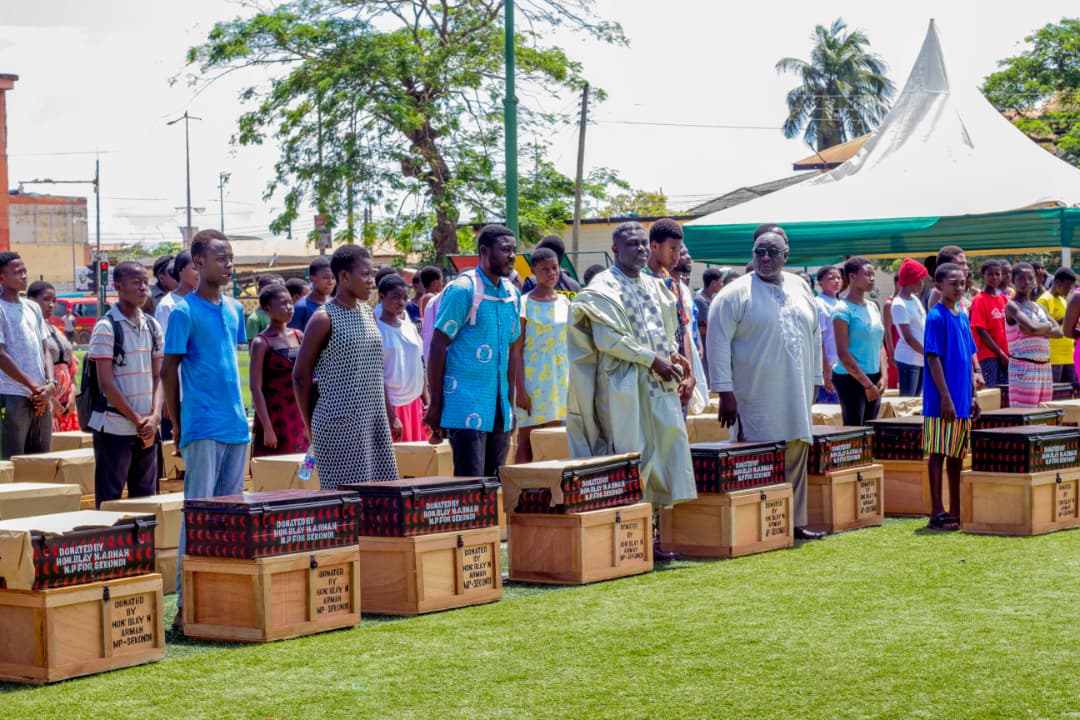 Trunk and chop box distribution for students in Sekondi