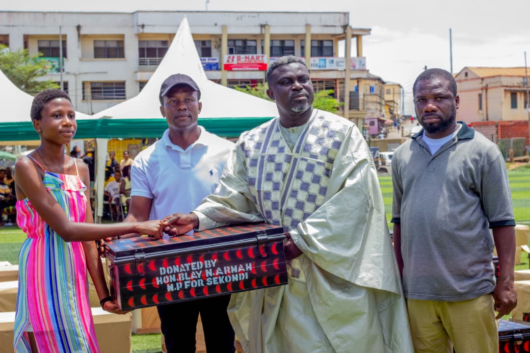 Free Trunk and Chop Box Distribution